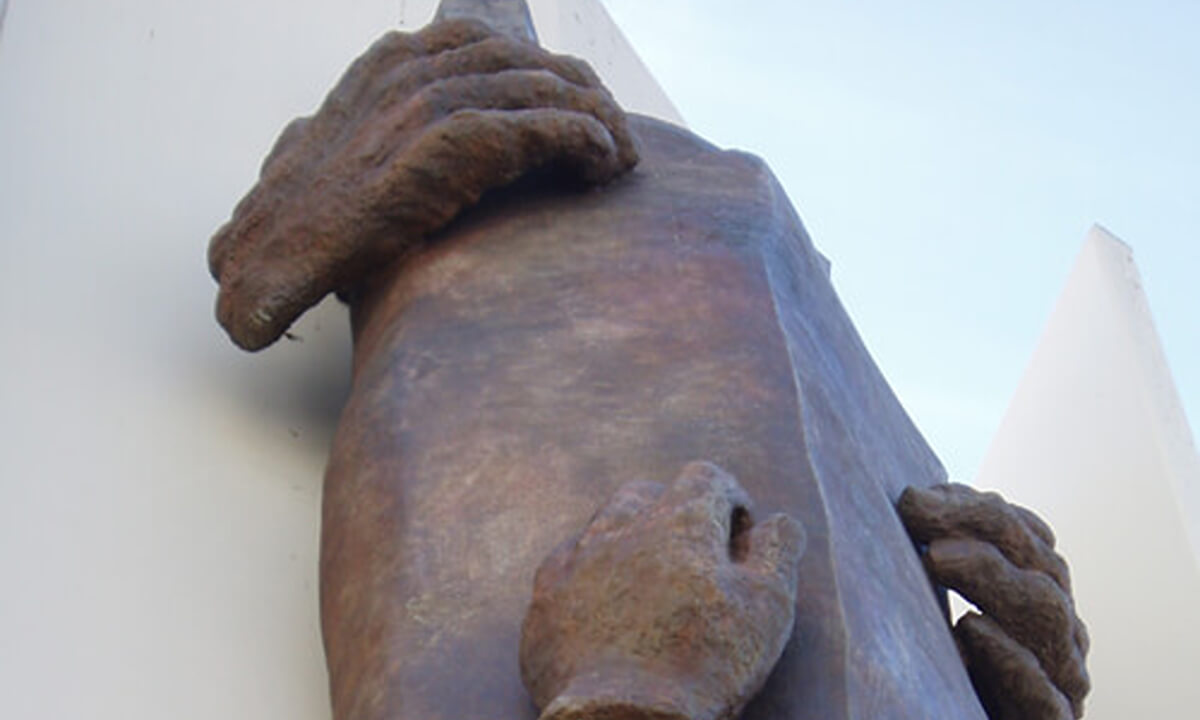 “from generation to generation” by sculptor Georgina Rothenberg